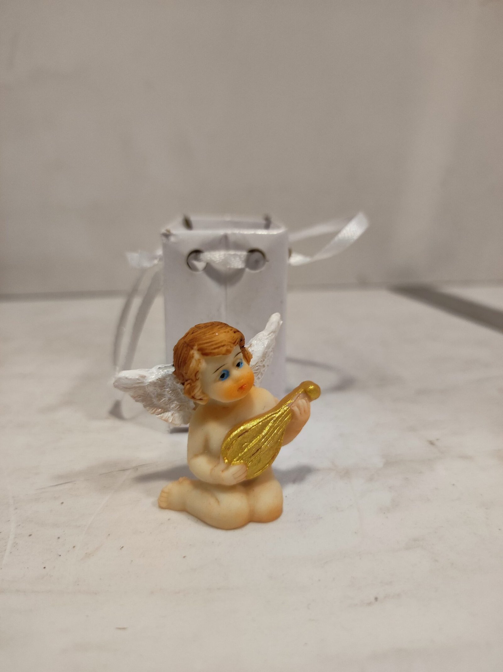 Baby angel Statue for table and car decor