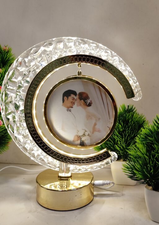 Photo lamp for table decor golden