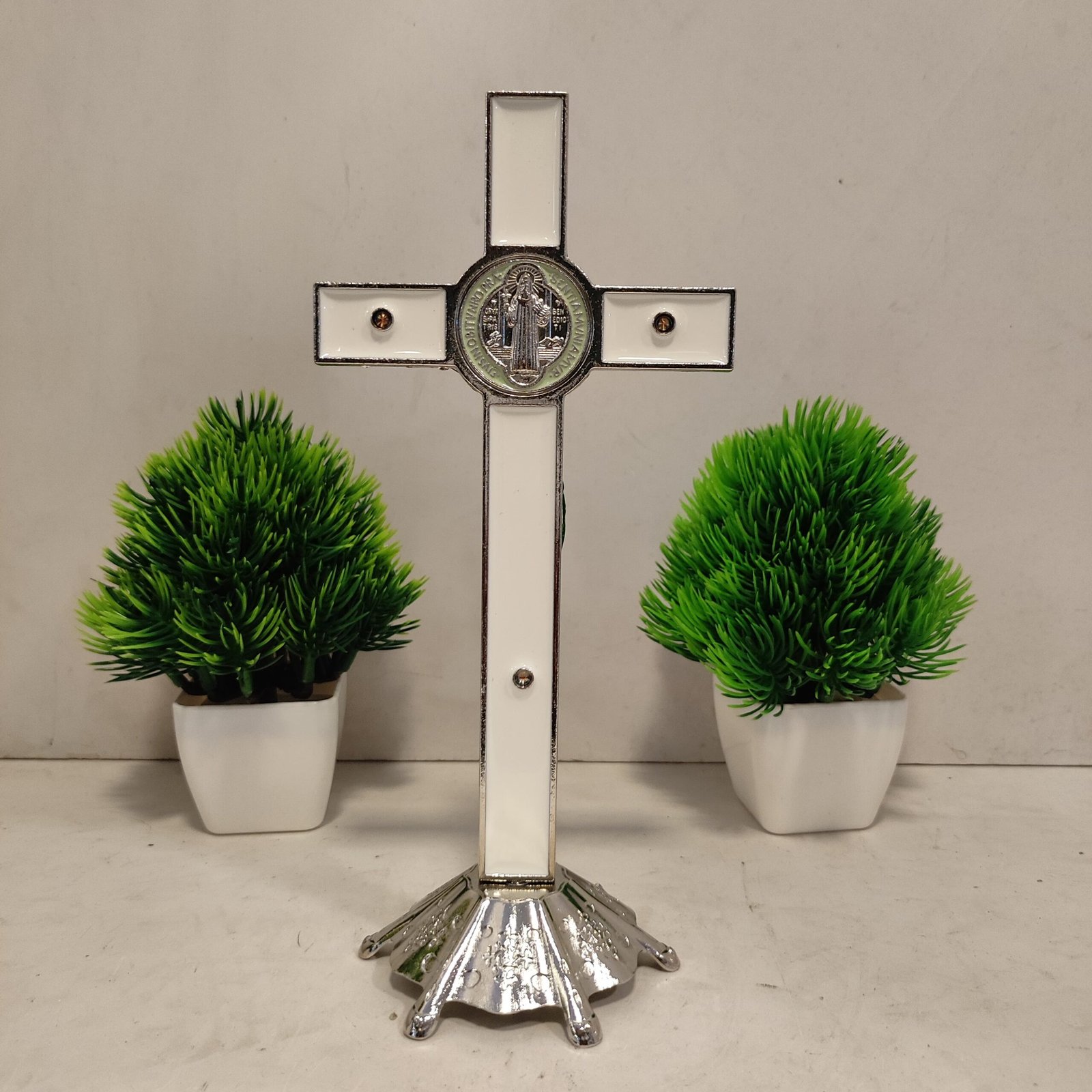 Holy cross Metal/ White Holy cross 21 cm