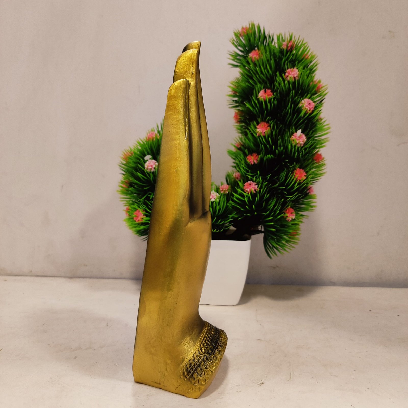 Buddha in Hand/ Golden Buddha 20 cm - Image 2