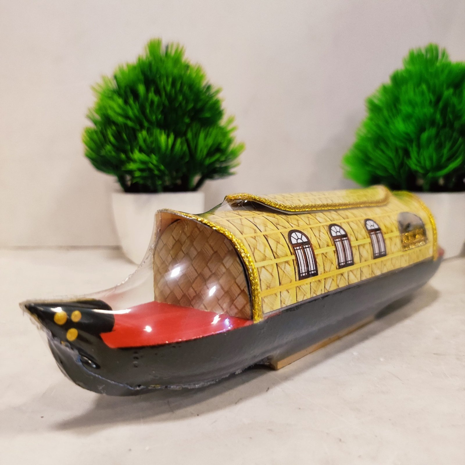 Wooden Boat 22cm - Image 2