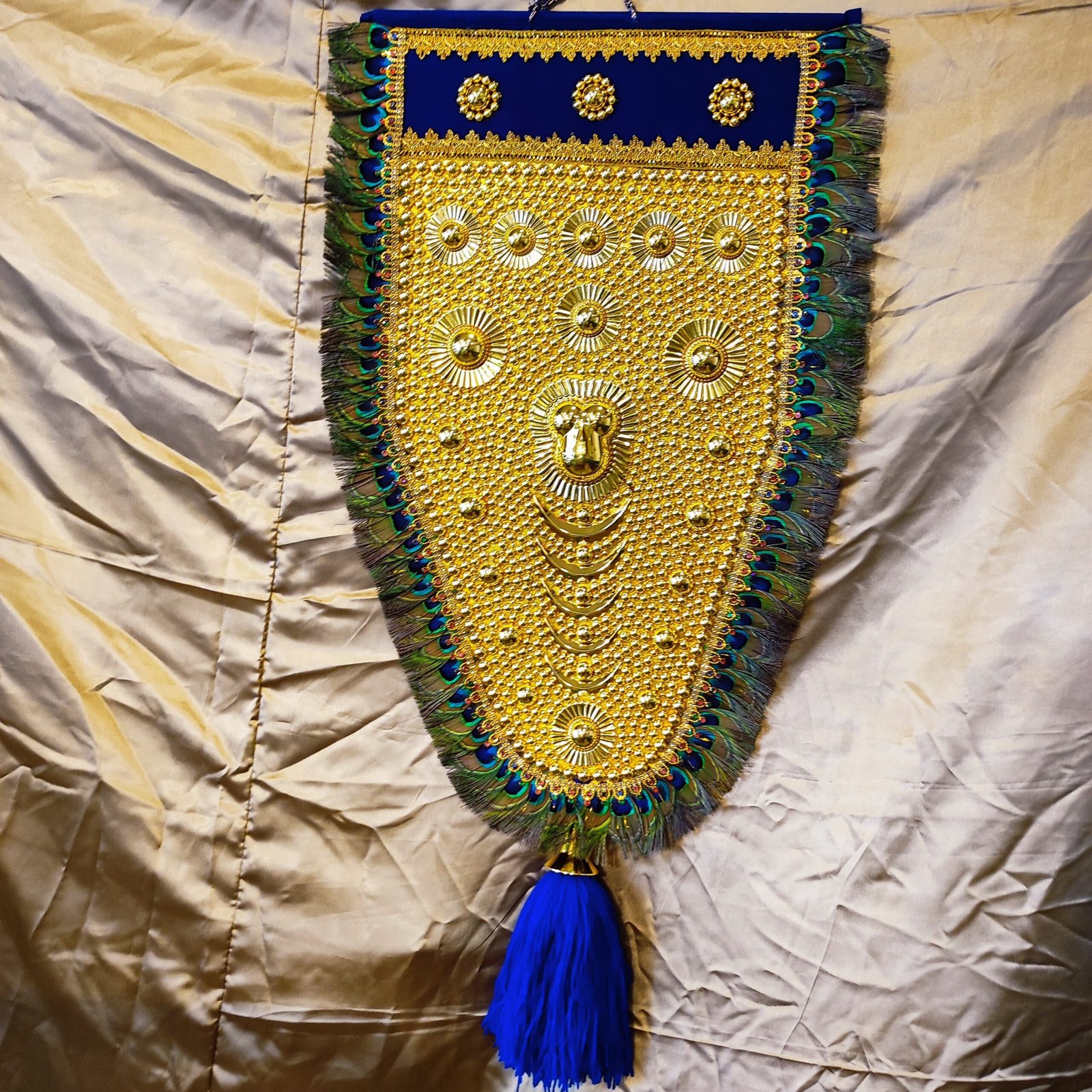 Nettipattam/ netipot peacock 107cm(42 inches)