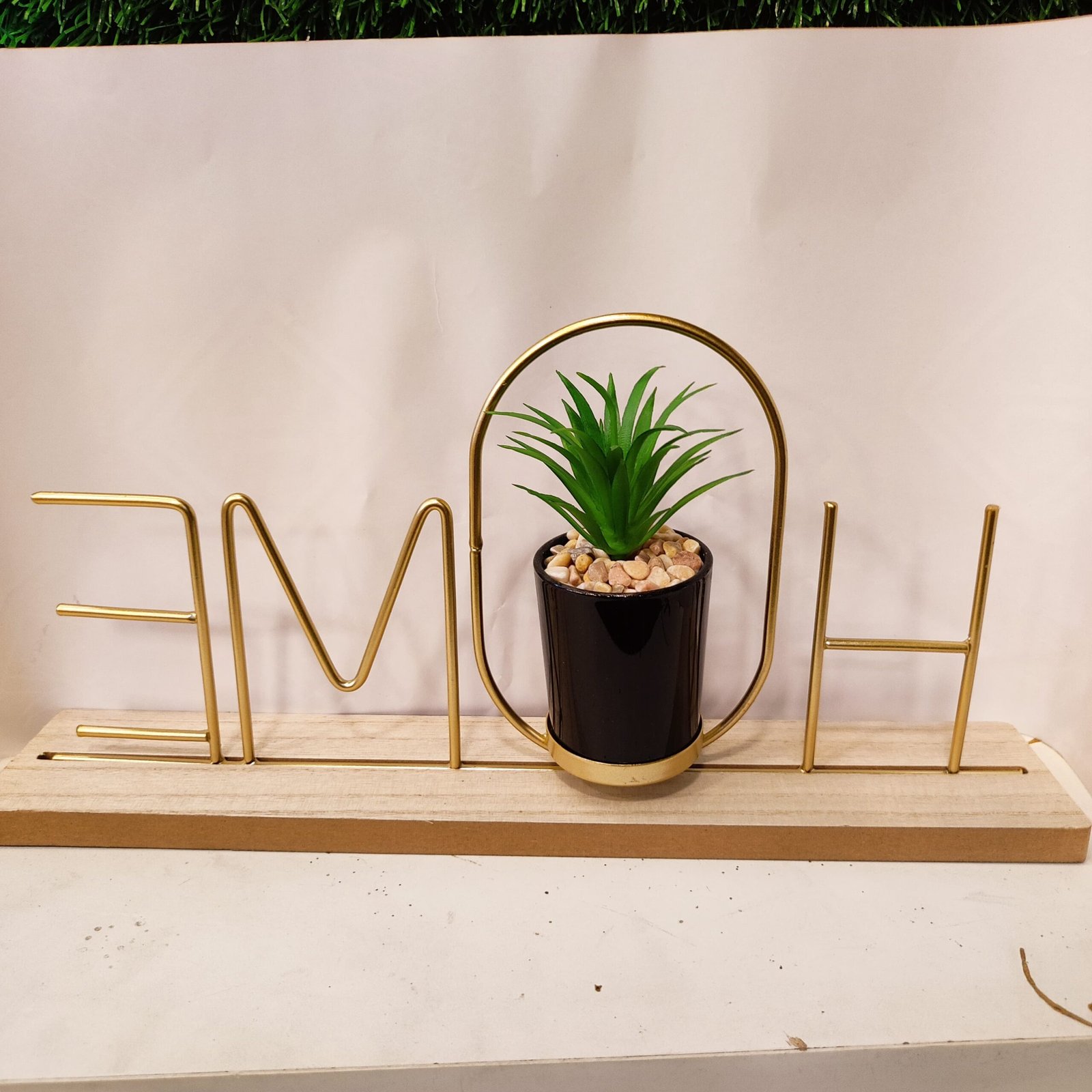 Metal home decor / golden hinge decor for home