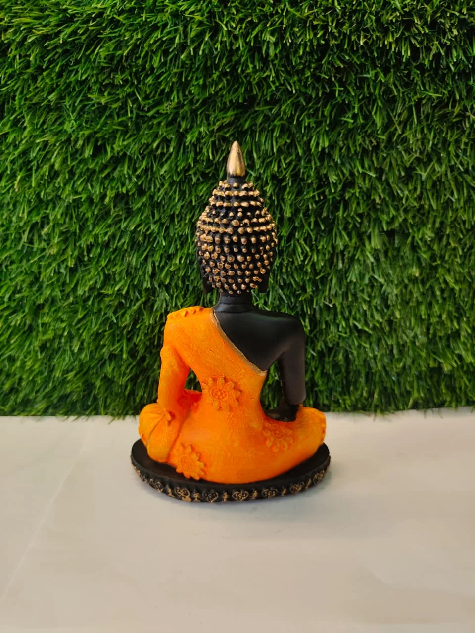 Meditating buddha idol - Image 2