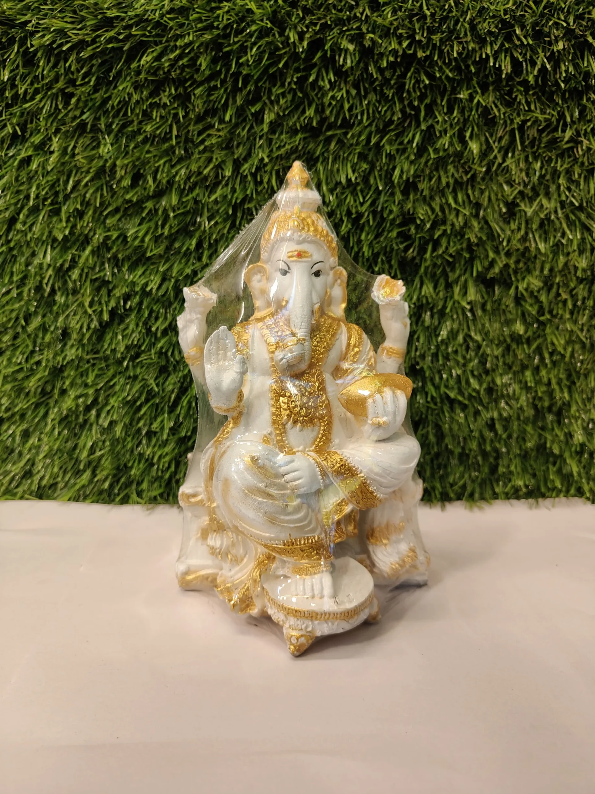 Lord Ganesha Idol – White & Gold | 8.5 Inch - Image 5